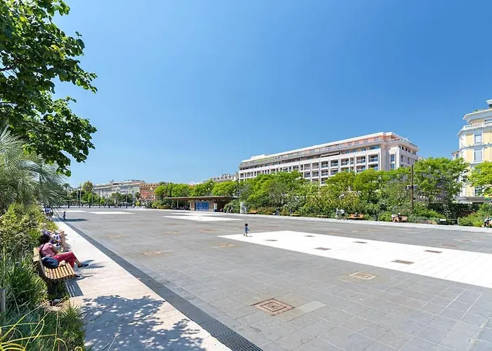 Magnifique Appartement Au Coeur Du Vieux Nice